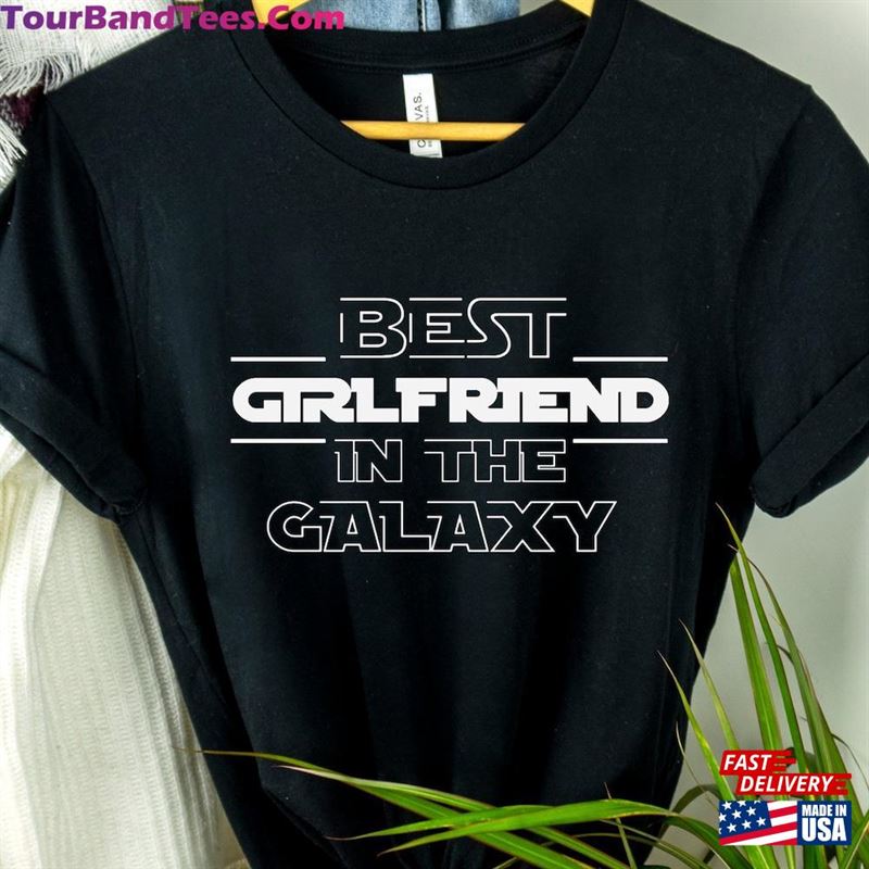 Best Girlfriend T-Shirt Boyfriend Valentine Sweatshirt Classic 29Uf142109 – Utopia Fashion