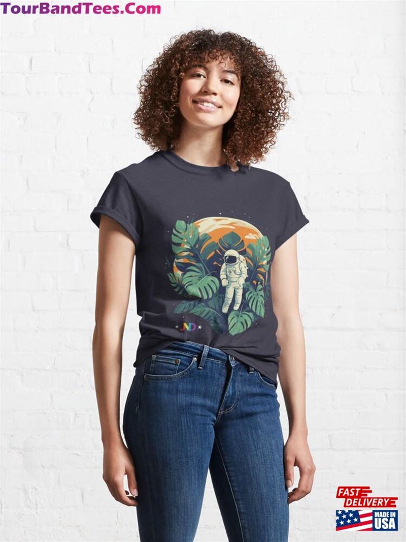 Botanical Cosmic Encounter Astronaut Amidst Giant Monstera Oasis Classic T-Shirt Sweatshirt 29Uf164526 – Utopia Fashion