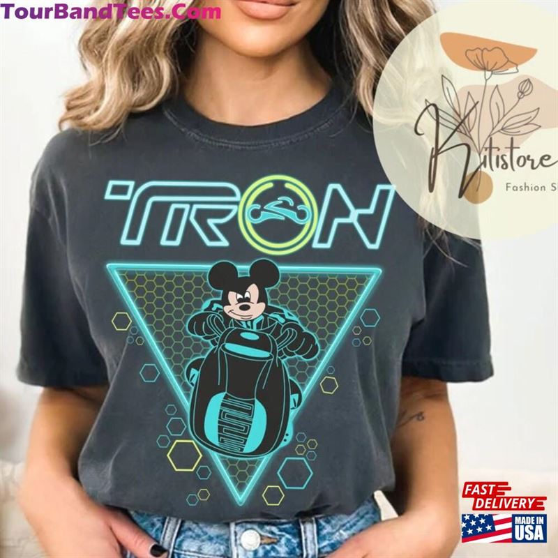 Comfort Colors Disney Tron Lightcylce Run Ride Shirt Mickey Bike Disneyland Sweatshirt Unisex 29Uf147126 – Utopia Fashion