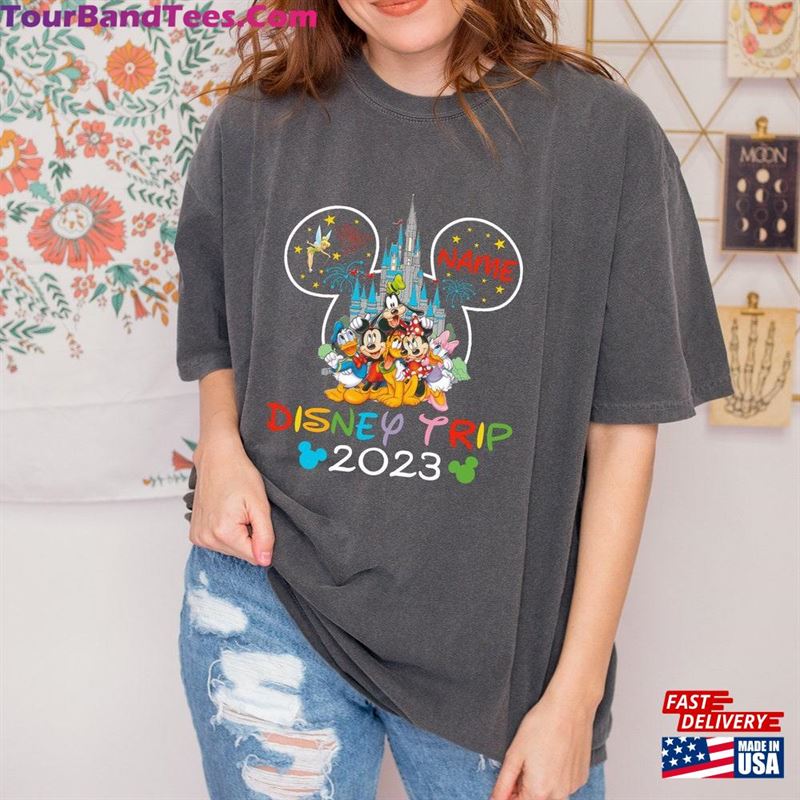 Comfort Colors Retro Disney Trip Shirt Custom Name World T-Shirt Hoodie 29Uf163635 – Utopia Fashion