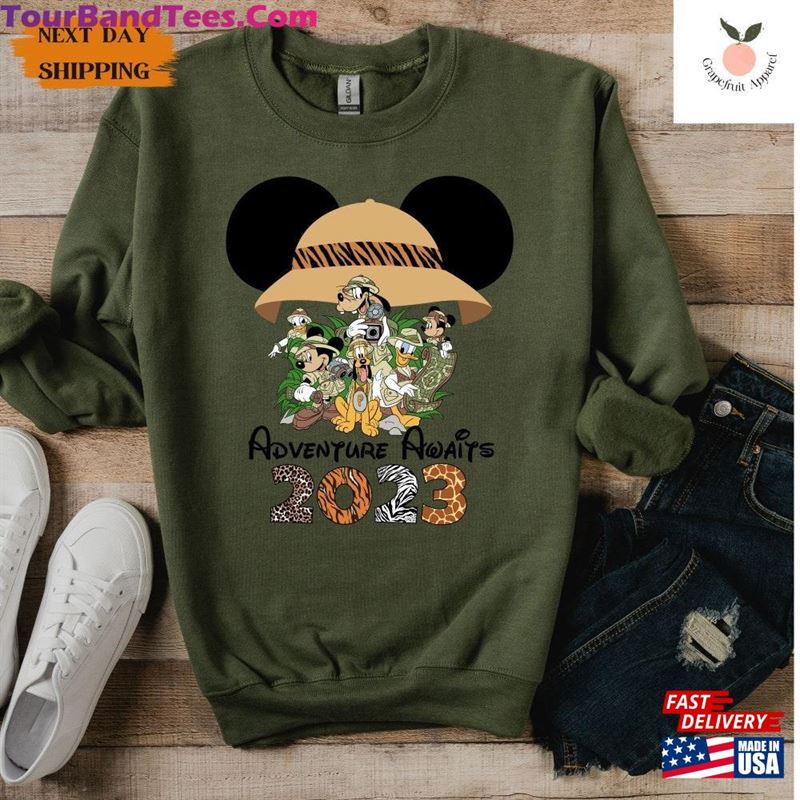 Custom Disney Trip Shirt Vacation Family Shirts Disneyland T-Shirt Classic 29Uf142443 – Utopia Fashion