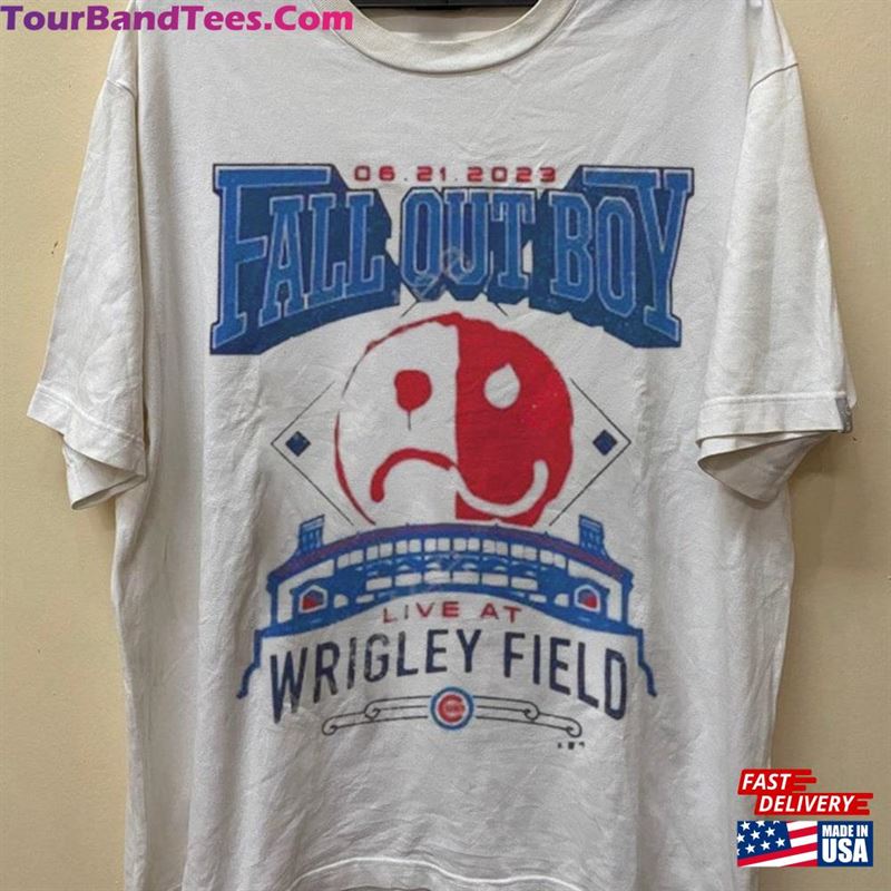 Fall Out Boy Unisex Wrigley Field Tour Shirt Sweat V5 Hoodie T-Shirt 29Uf142039 – Utopia Fashion