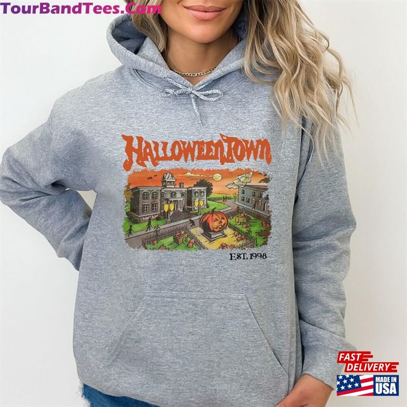 Halloweentown Hoodie Pumpkin Shirt T-Shirt Classic 29Uf142158 – Utopia Fashion