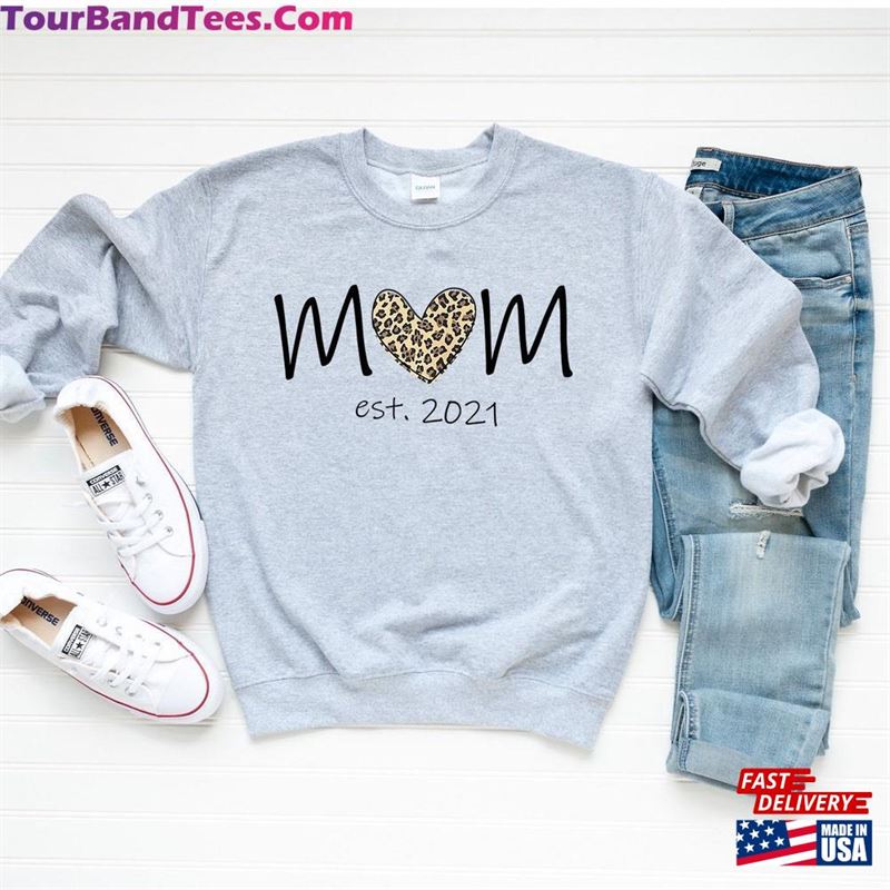 New Mom Sweatshirt Est Shirt T-Shirt 29Uf163514 – Utopia Fashion