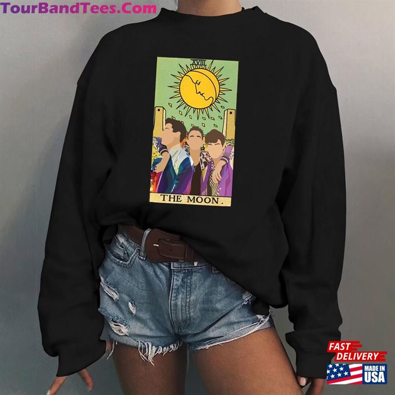 Retro The Moon Jonas Brothers Shirt Joe Mix Tarot Card Tshirt Five Albums One Night Hoodie T-Shirt 29Uf163282 – Utopia Fashion