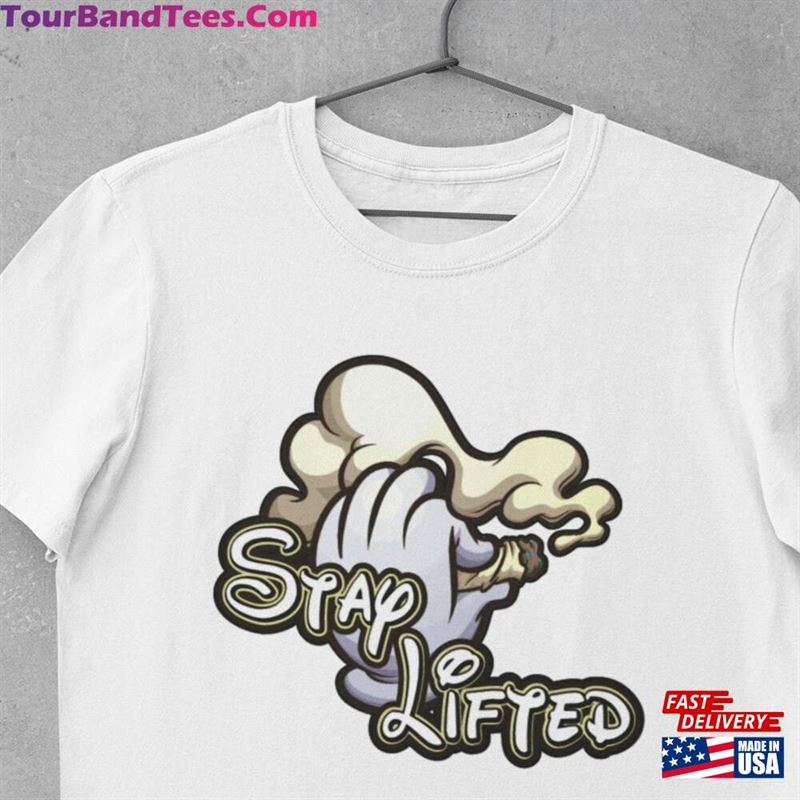 Stay Lifted Stoner T-Shirt Cartoon Smoking Design Unisex Sweatshirt 29Uf152301 – Utopia Fashion